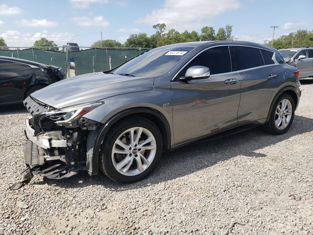 2018 INFINITI QX30 BASE