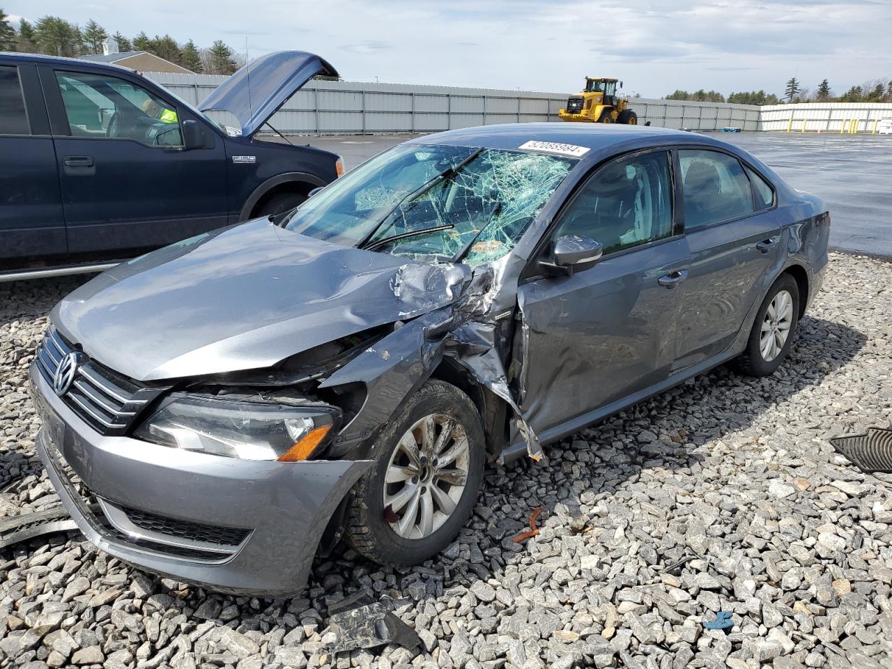 2013 VOLKSWAGEN PASSAT S