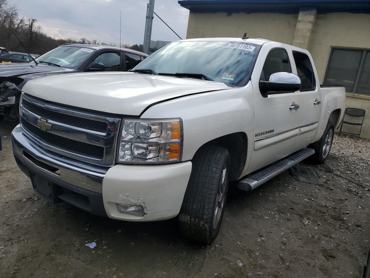 2011 CHEVROLET SILVERADO C1500 LT