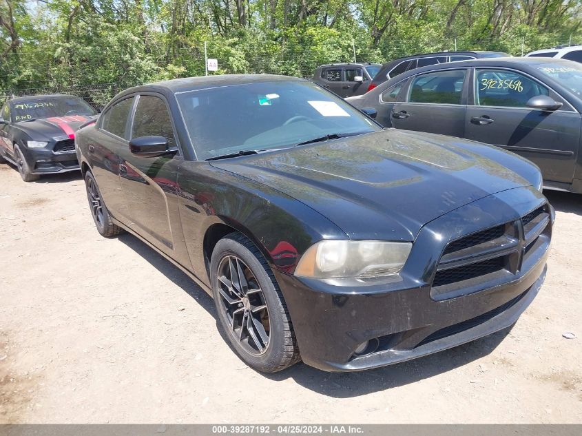 2013 DODGE CHARGER SXT