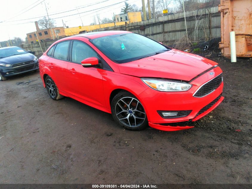 2015 FORD FOCUS SE