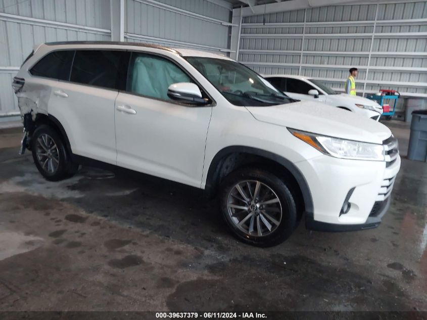 2019 TOYOTA HIGHLANDER XLE