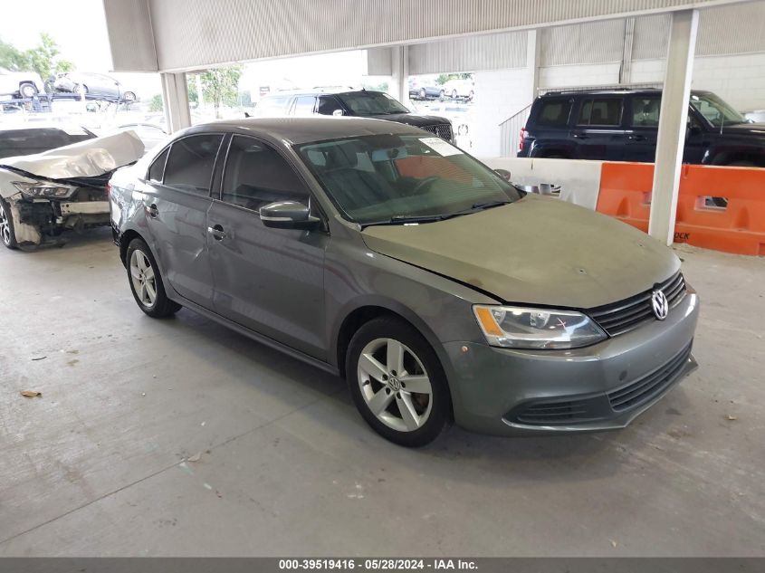 2012 VOLKSWAGEN JETTA 2.0L TDI