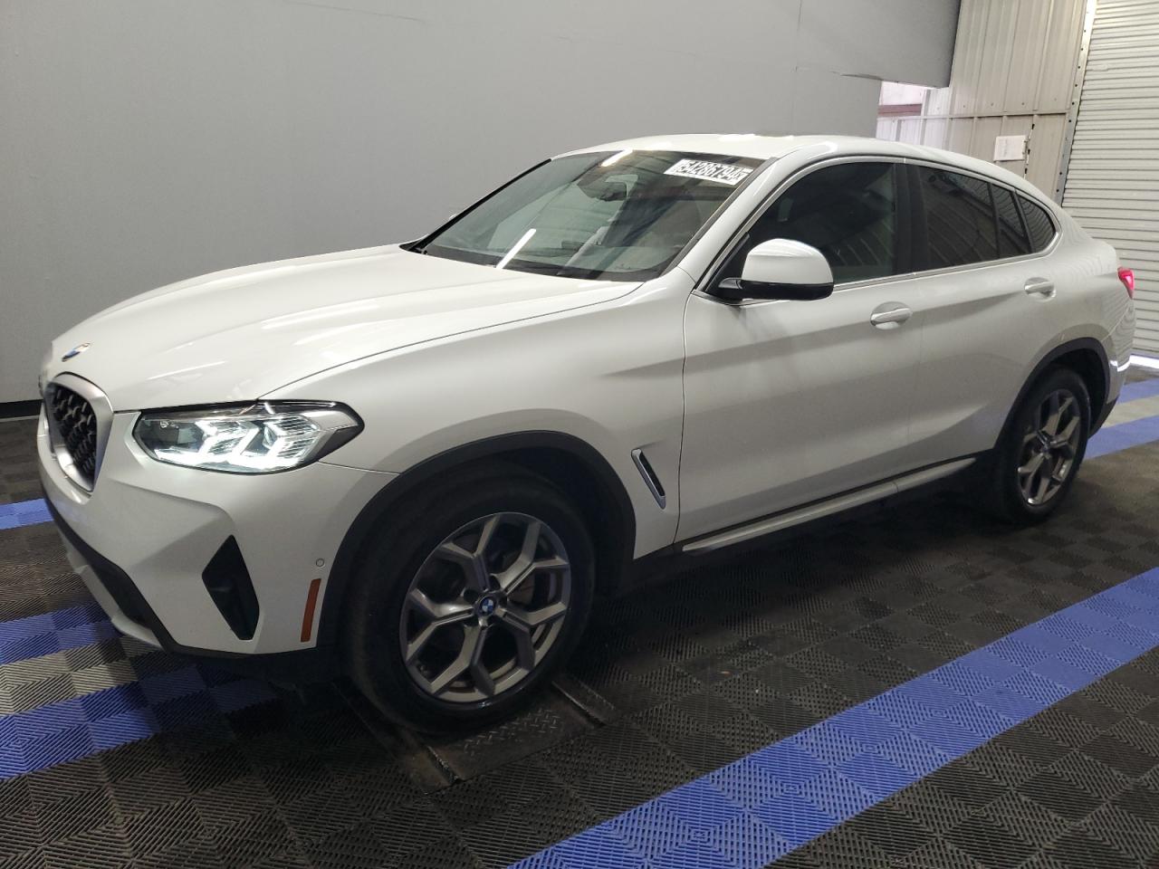 2023 BMW X4 XDRIVE30I