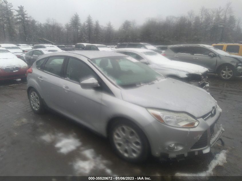 2012 FORD FOCUS SE