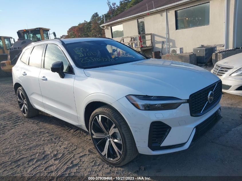 2024 VOLVO XC60 RECHARGE PLUG-IN HYBRID ULTIMATE DARK THEME