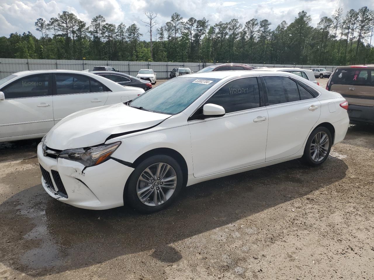 2016 TOYOTA CAMRY LE