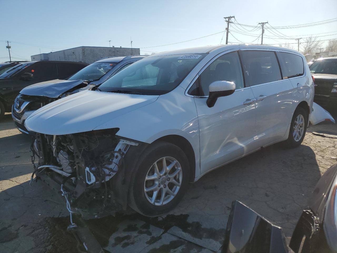 2017 CHRYSLER PACIFICA LX