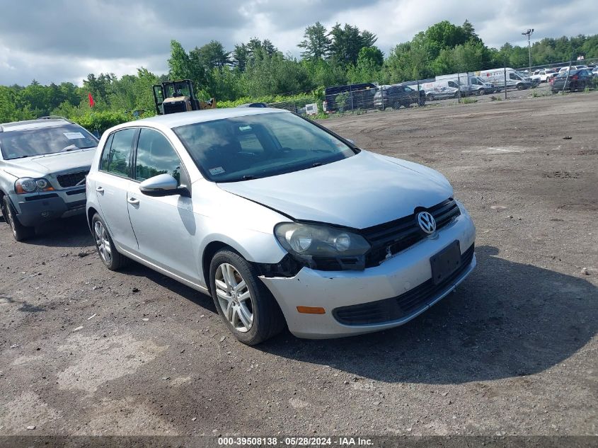 2010 VOLKSWAGEN GOLF 4-DOOR