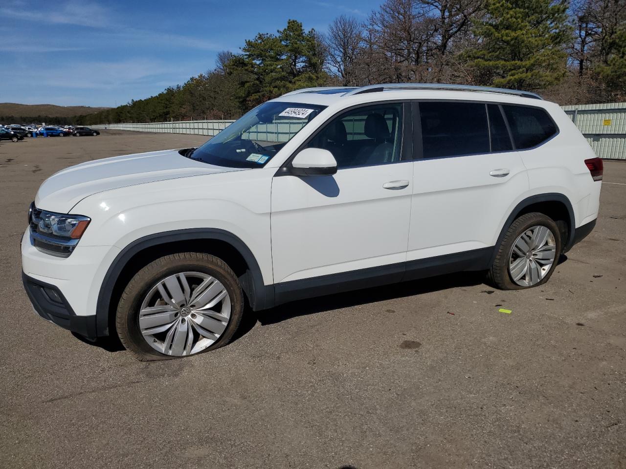 2019 VOLKSWAGEN ATLAS SE