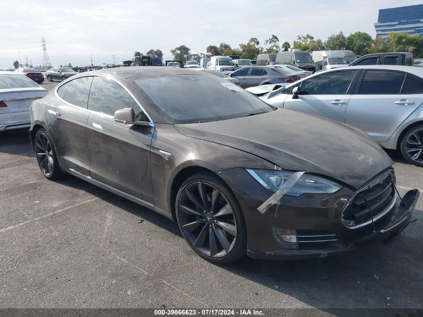 2014 TESLA MODEL S P85