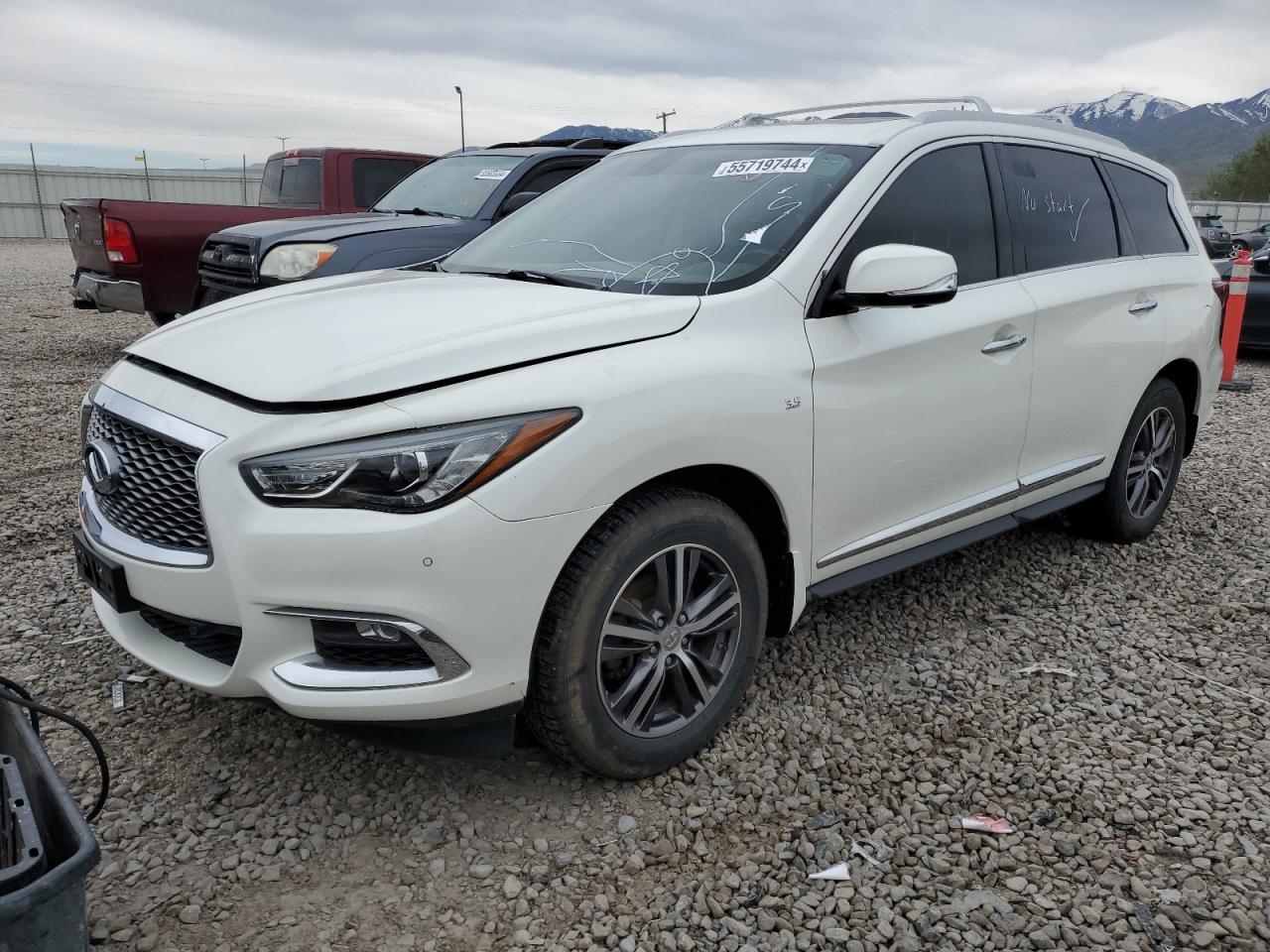 2017 INFINITI QX60