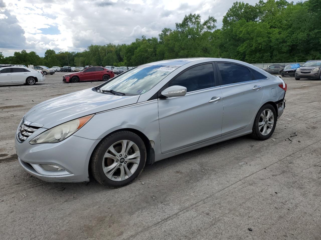 2011 HYUNDAI SONATA SE