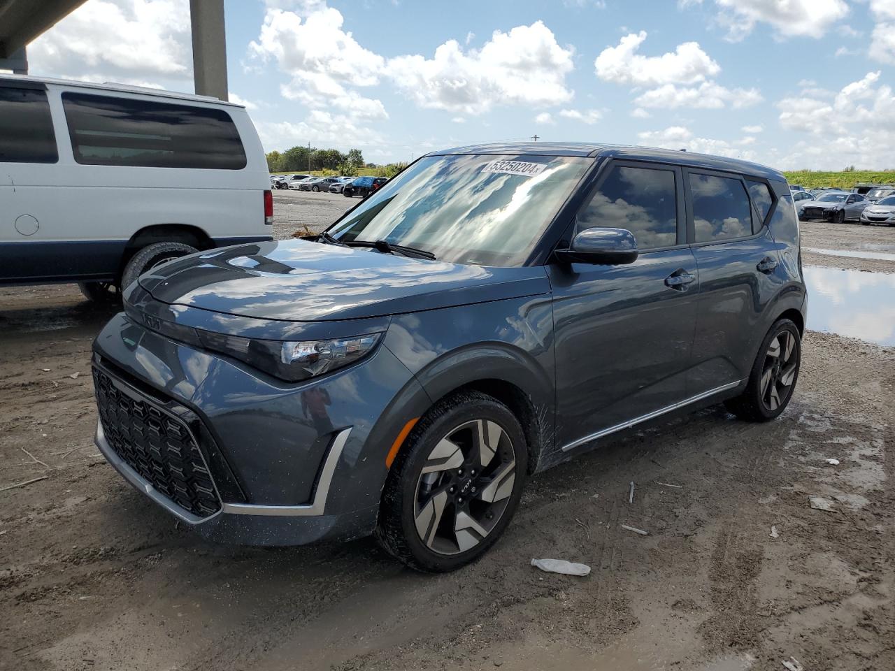 2023 KIA SOUL GT LINE