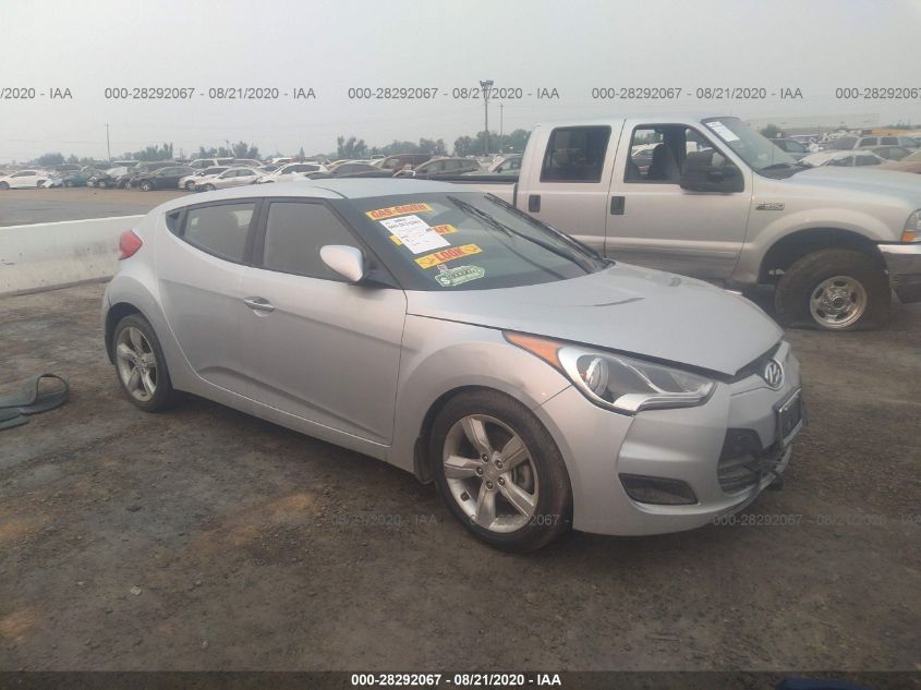 2013 HYUNDAI VELOSTER BASE W/BLACK