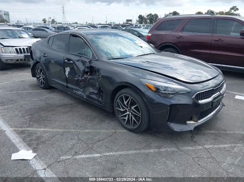 2022 KIA STINGER GT-LINE