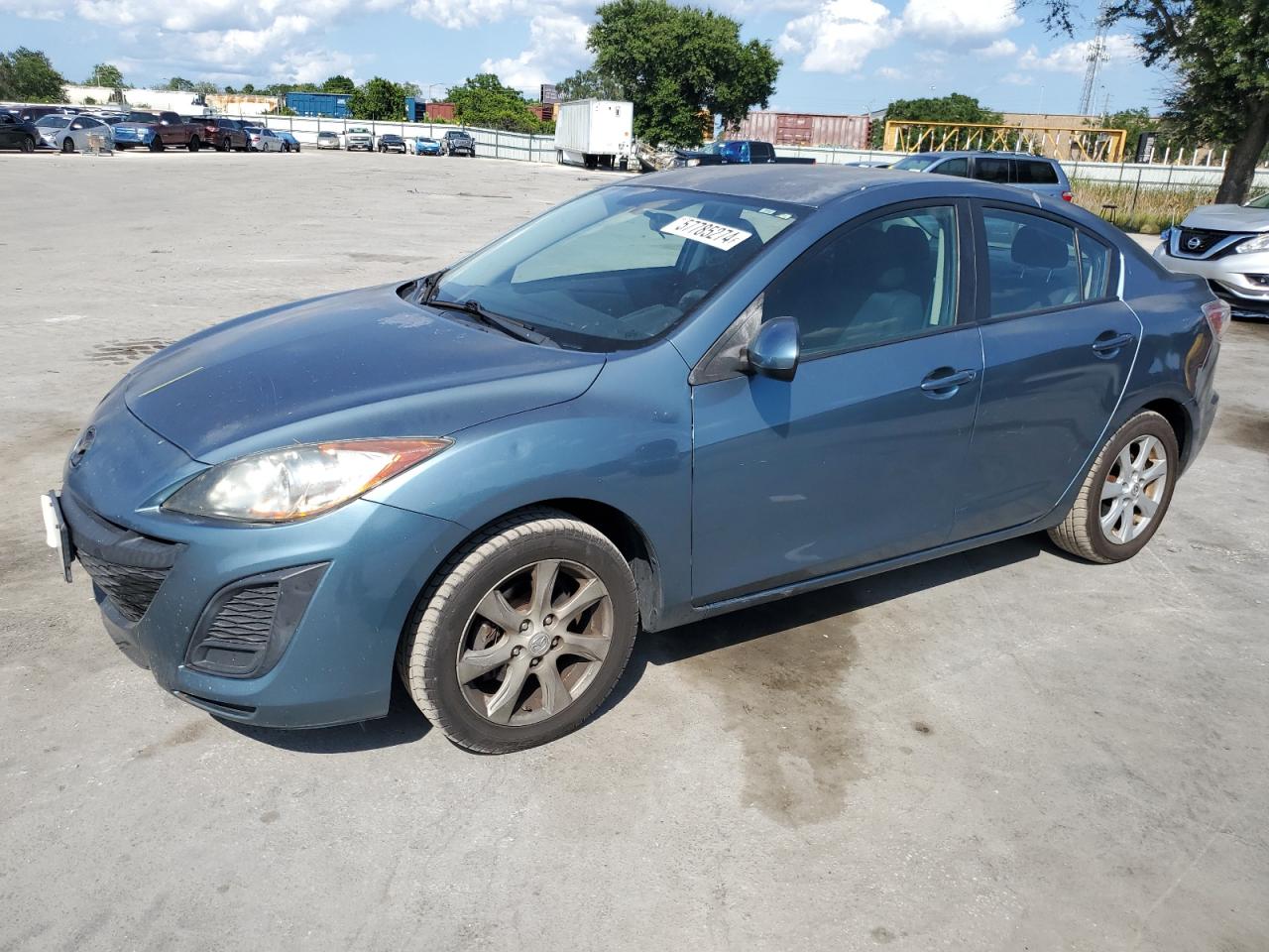 2011 MAZDA 3 I