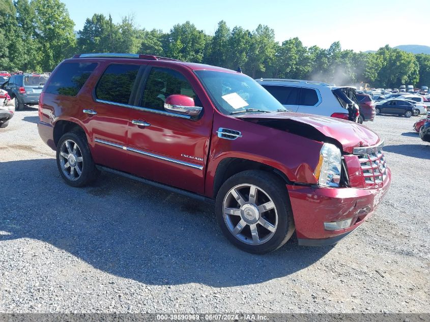 2010 CADILLAC ESCALADE PREMIUM