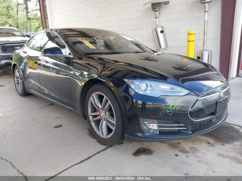 2015 TESLA MODEL S 85D/P85D