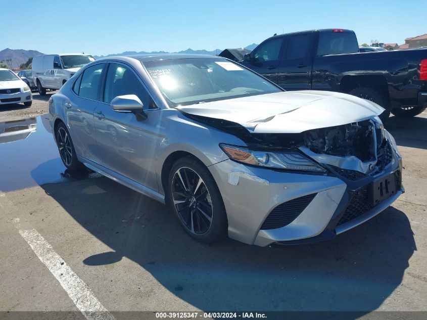 2019 TOYOTA CAMRY XSE