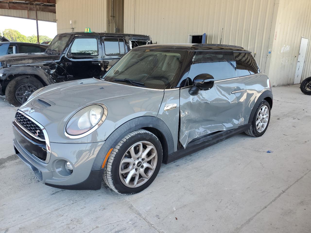 2016 MINI COOPER S