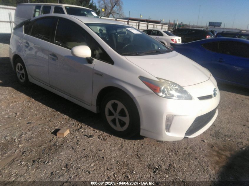 2013 TOYOTA PRIUS THREE