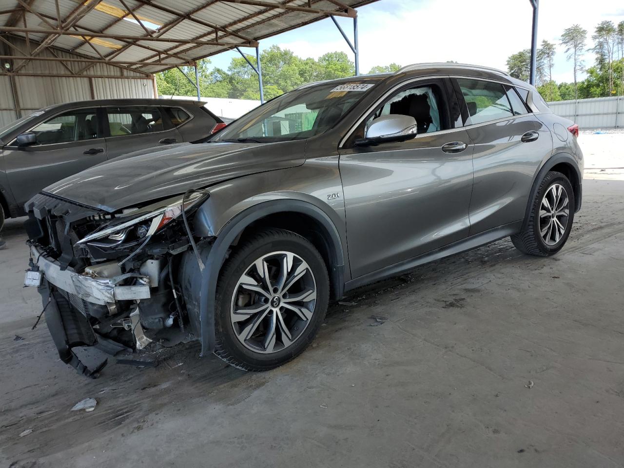 2017 INFINITI QX30 BASE