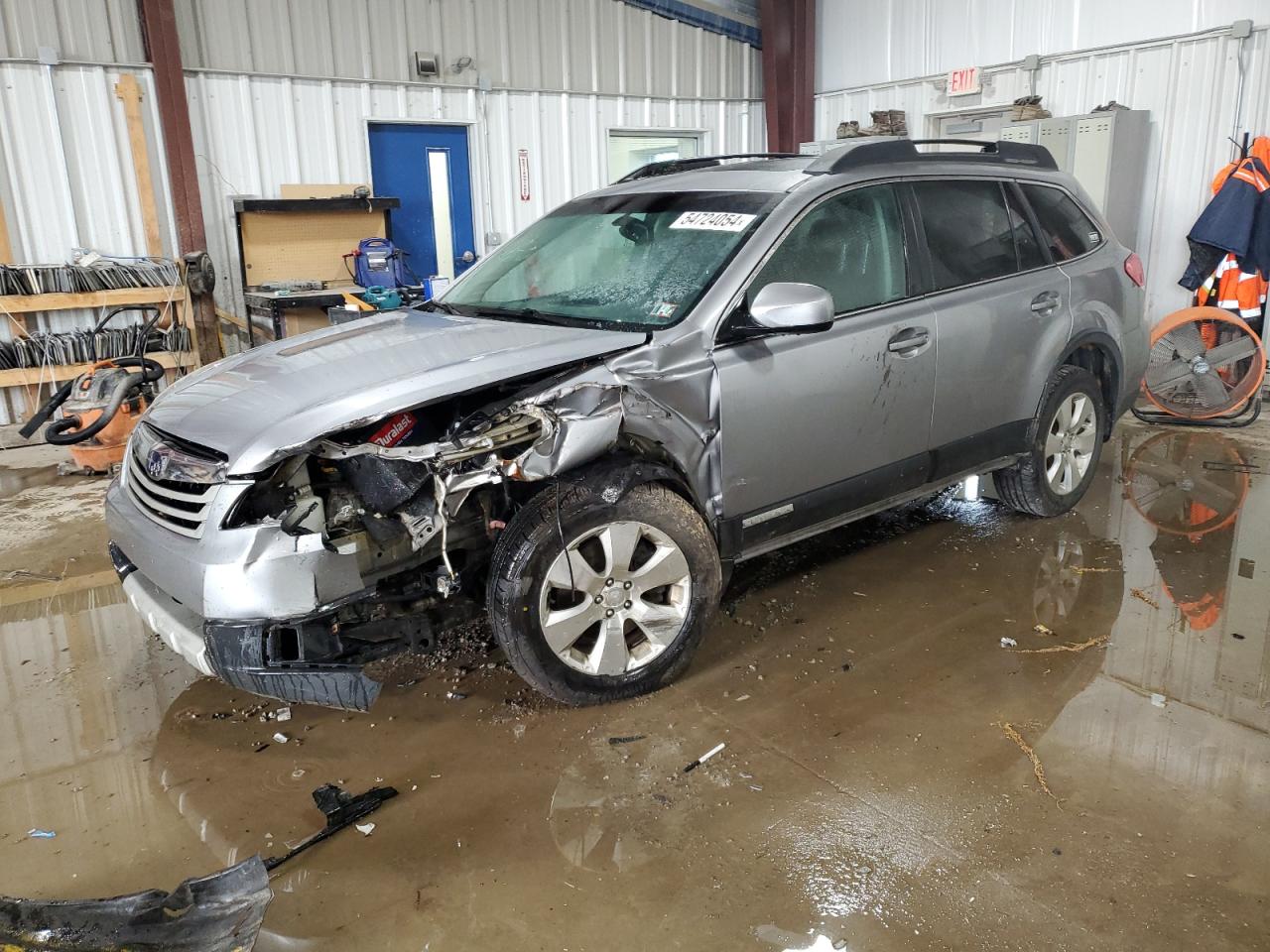 2011 SUBARU OUTBACK 3.6R LIMITED