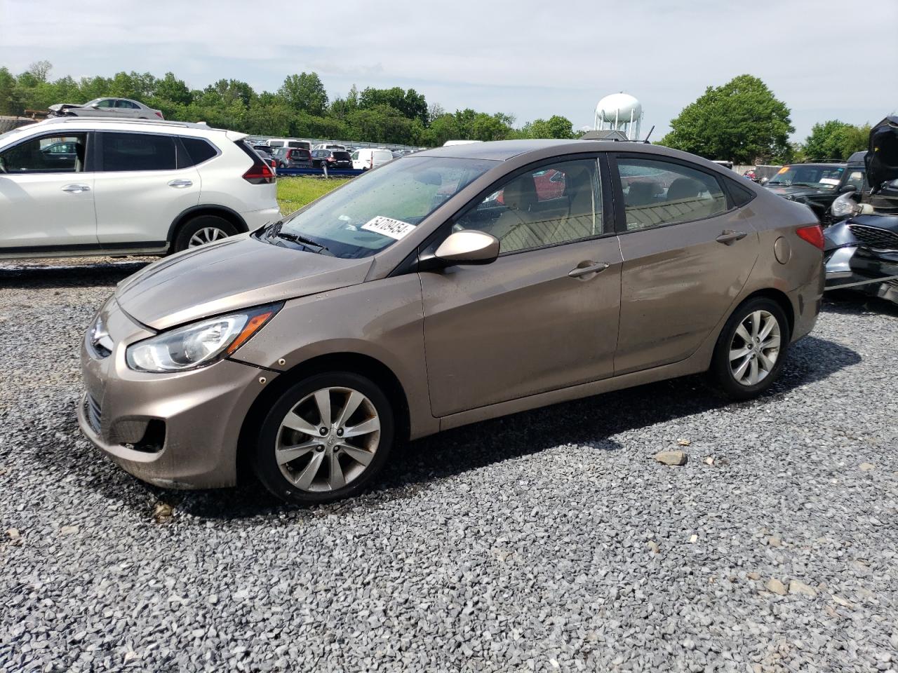 2012 HYUNDAI ACCENT GLS