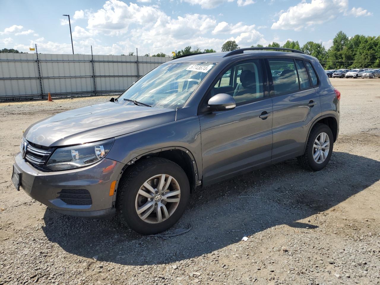 2016 VOLKSWAGEN TIGUAN S