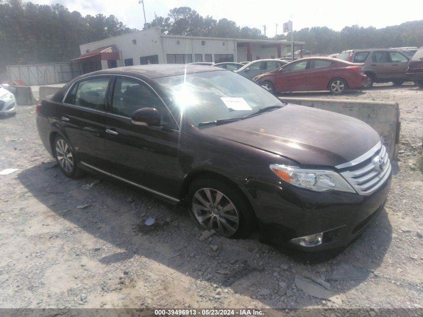 2011 TOYOTA AVALON LIMITED