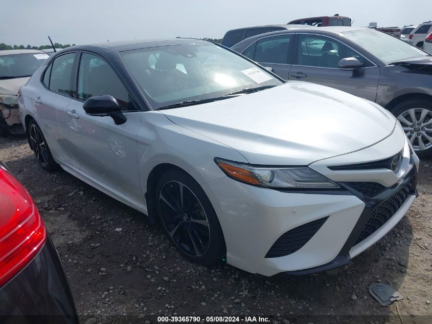 2019 TOYOTA CAMRY XSE V6