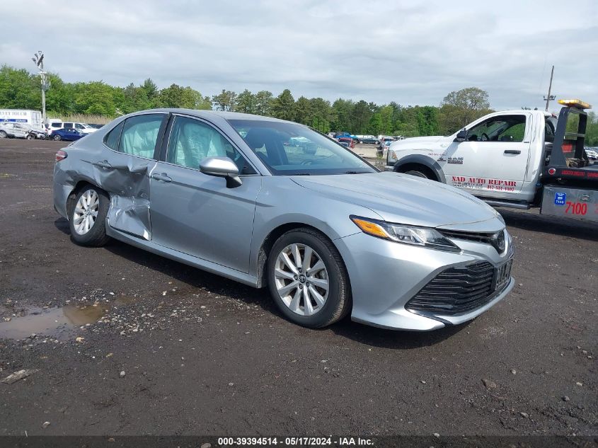 2018 TOYOTA CAMRY LE