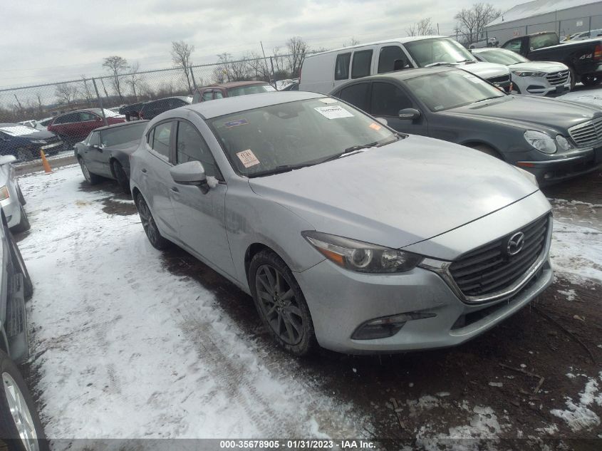 2018 MAZDA MAZDA3 TOURING