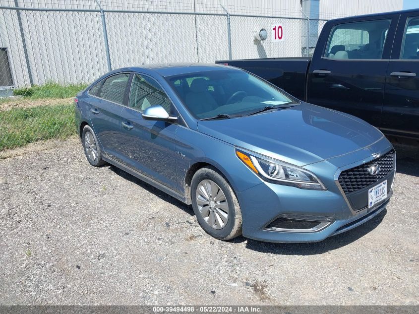 2016 HYUNDAI SONATA HYBRID SE