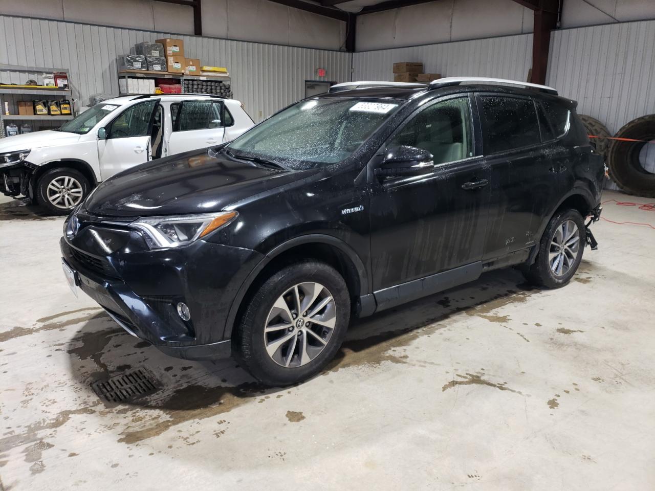 2016 TOYOTA RAV4 HV XLE