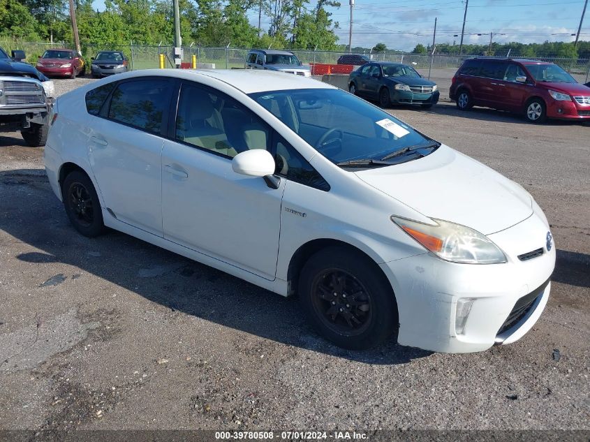 2013 TOYOTA PRIUS TWO