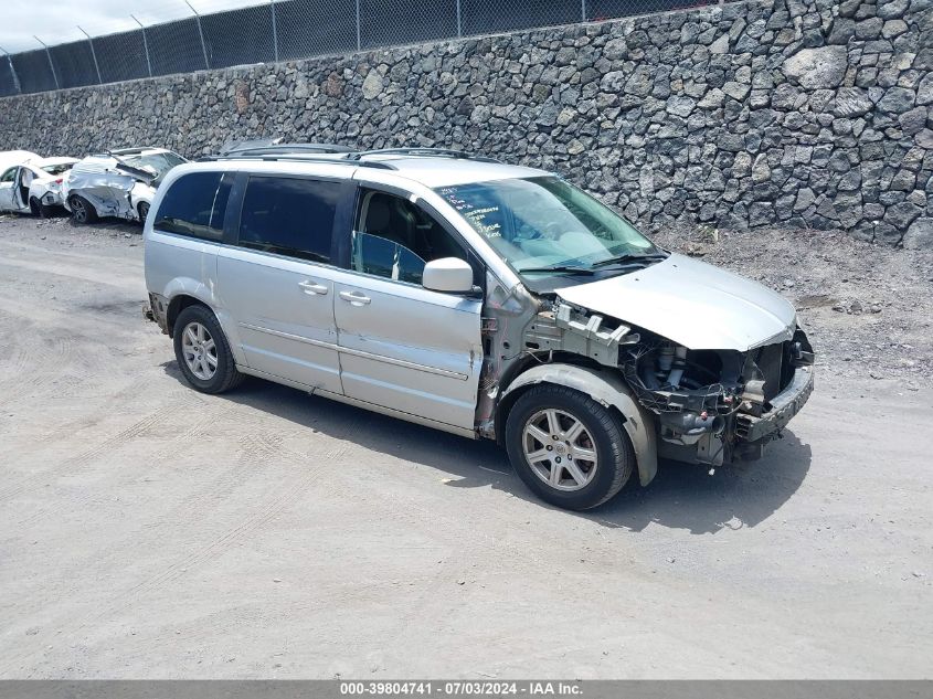 2010 CHRYSLER TOWN & COUNTRY TOURING