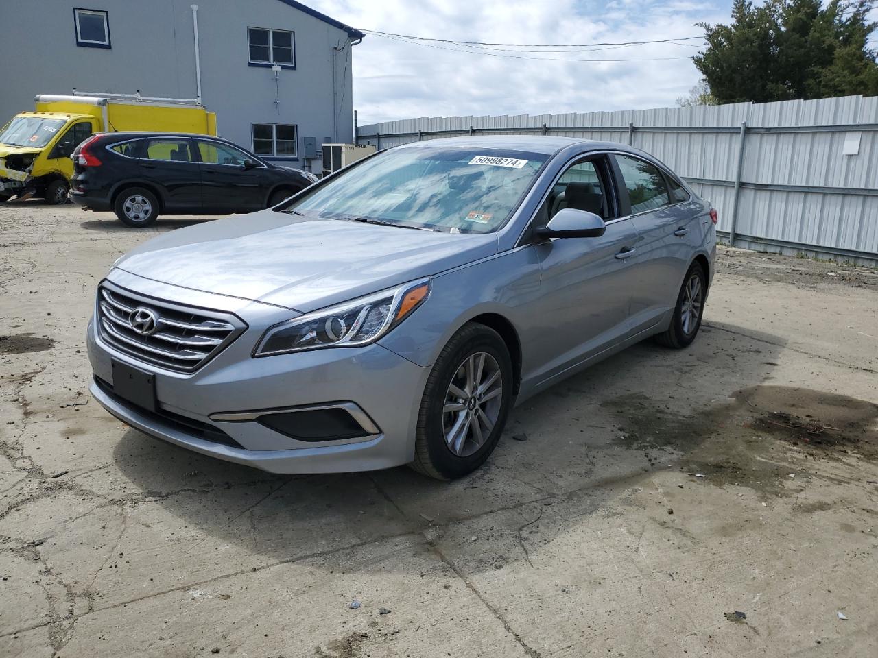 2017 HYUNDAI SONATA SE