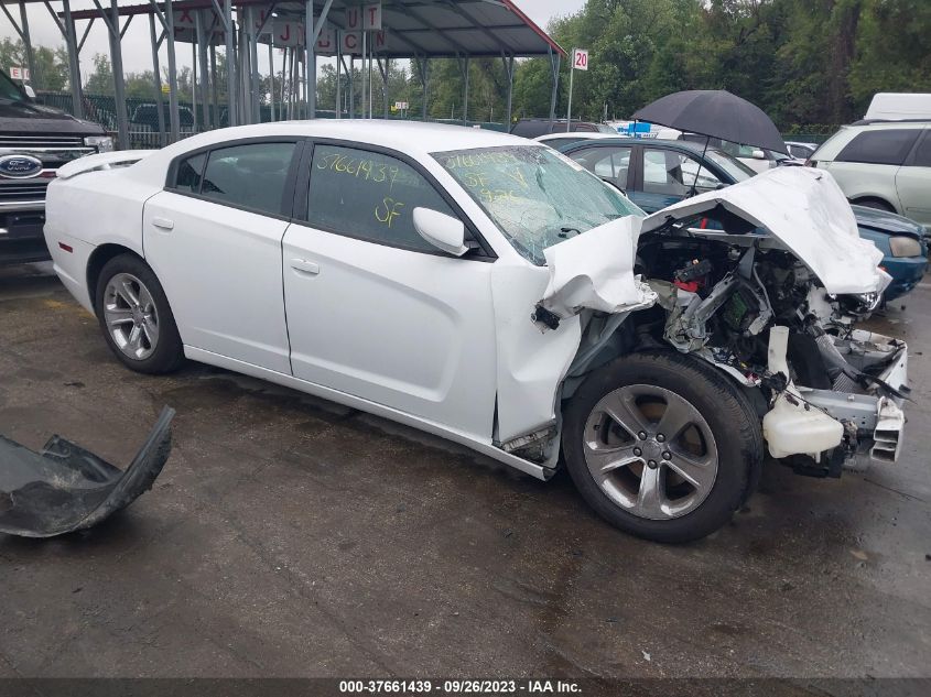 2012 DODGE CHARGER SE