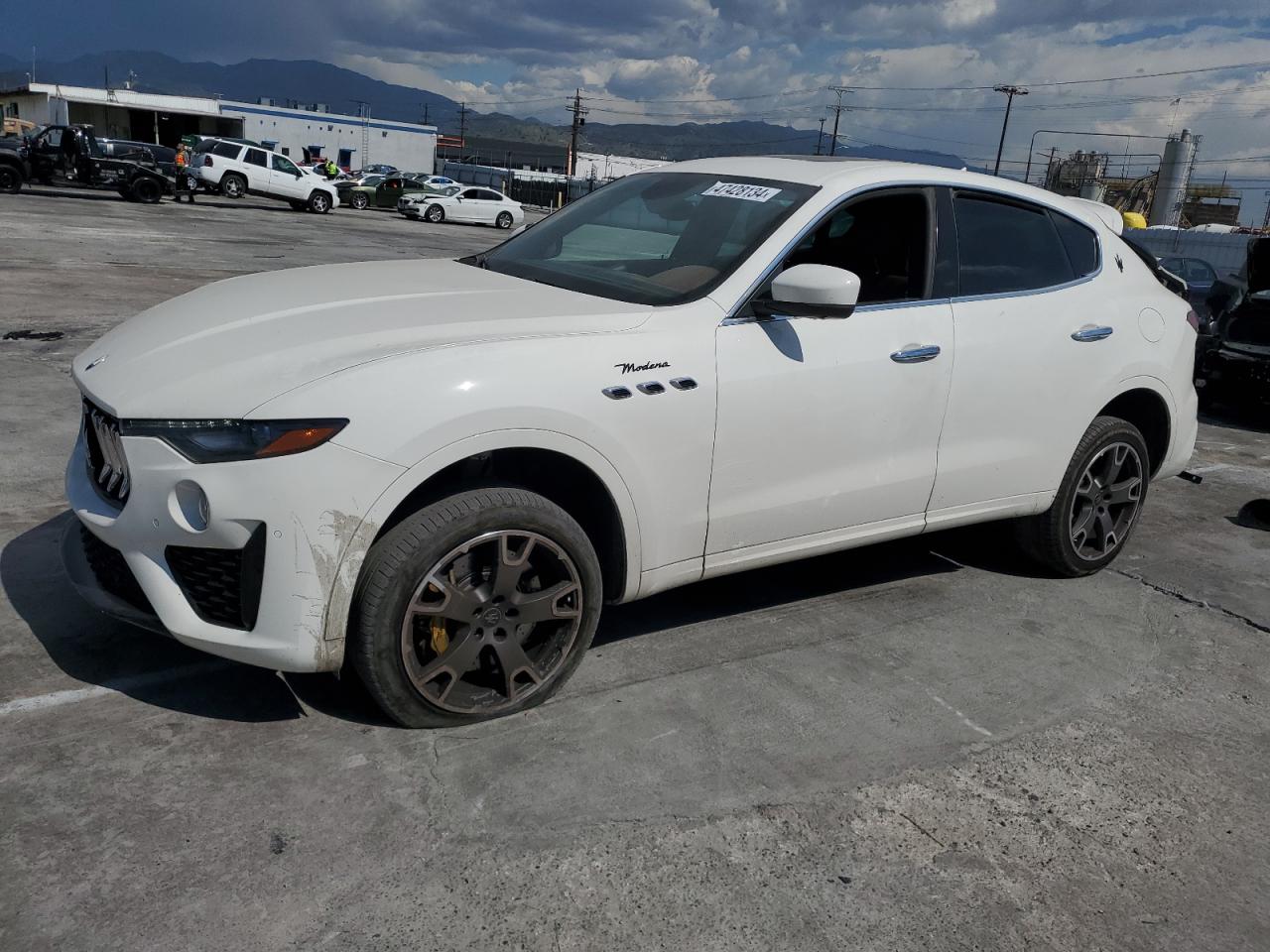 2022 MASERATI LEVANTE MODENA