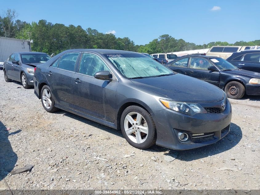 2012 TOYOTA CAMRY SE