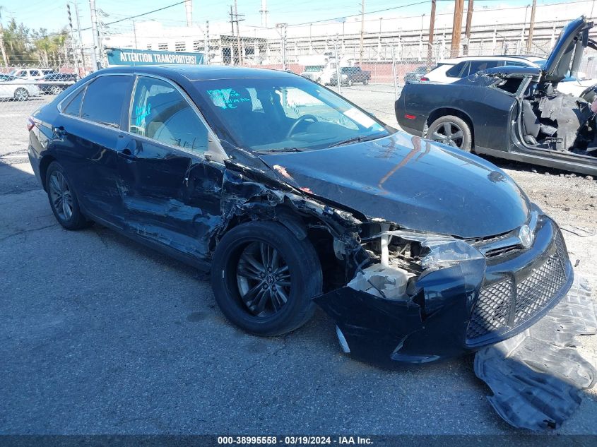 2016 TOYOTA CAMRY SE