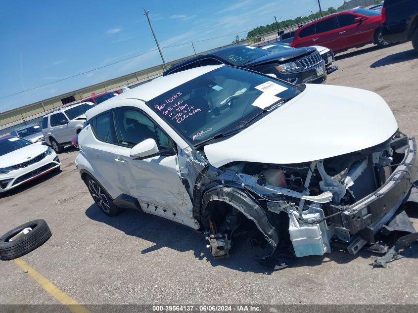 2019 TOYOTA C-HR XLE