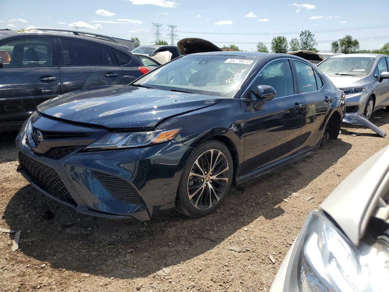 2020 TOYOTA CAMRY SE