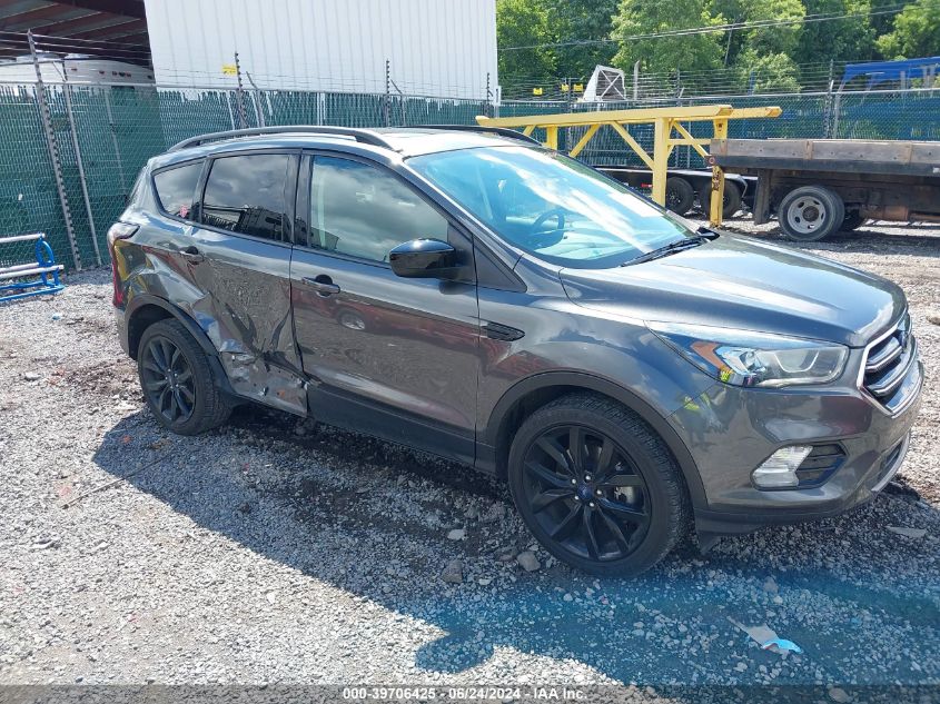 2018 FORD ESCAPE SE