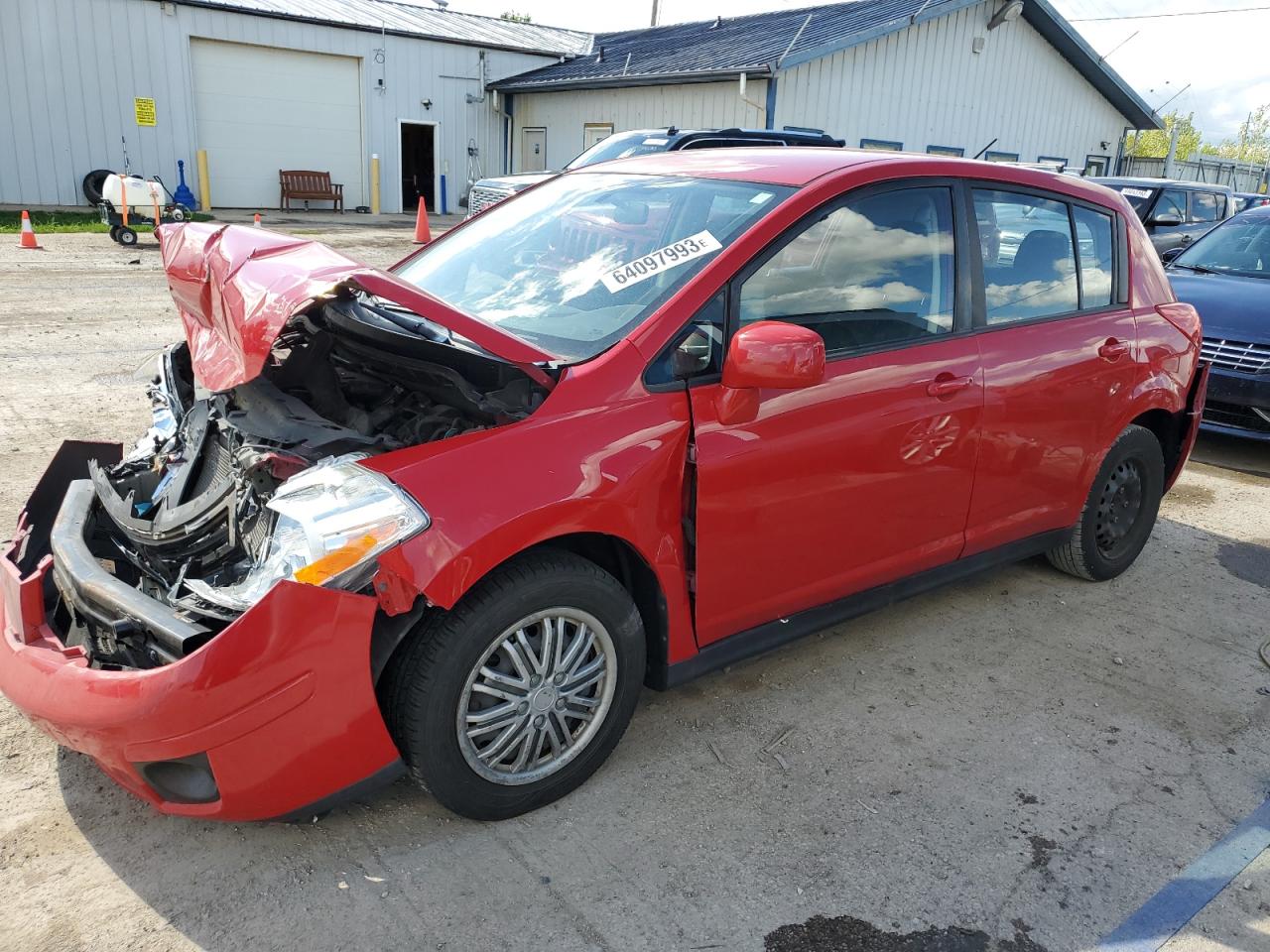 2011 NISSAN VERSA S