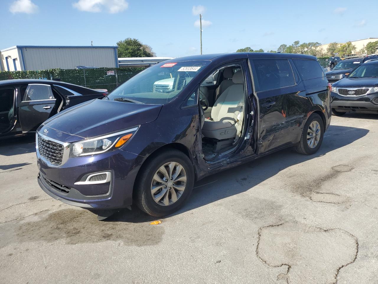 2019 KIA SEDONA LX