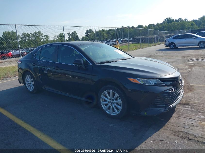 2019 TOYOTA CAMRY LE