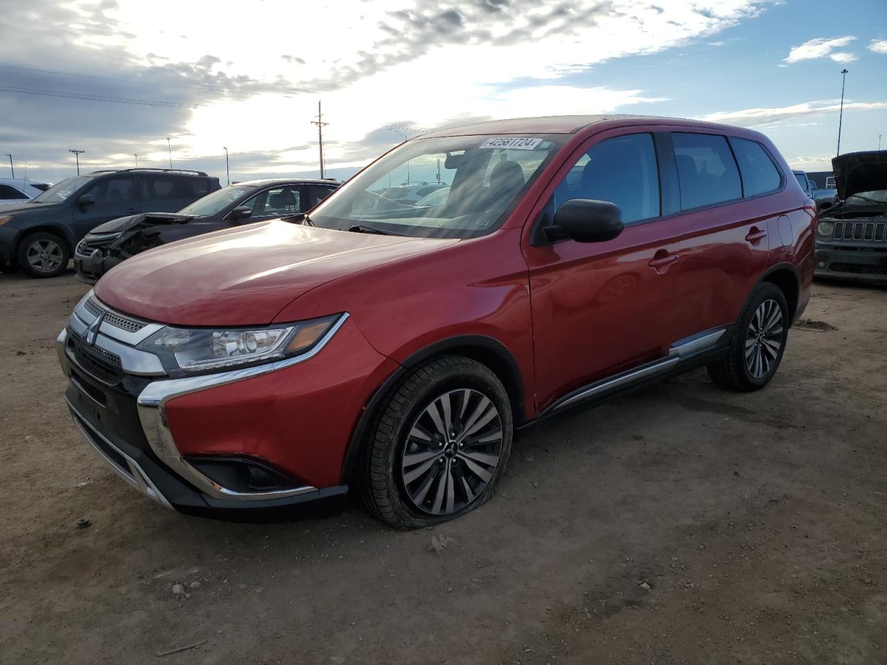 2019 MITSUBISHI OUTLANDER SE